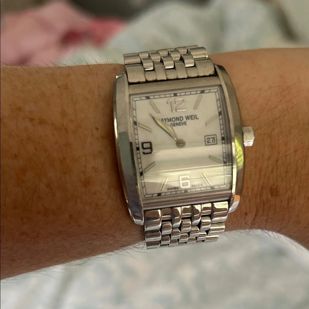 Raymond Weil Silver Rectangular Watch - Picture 3 of 5
